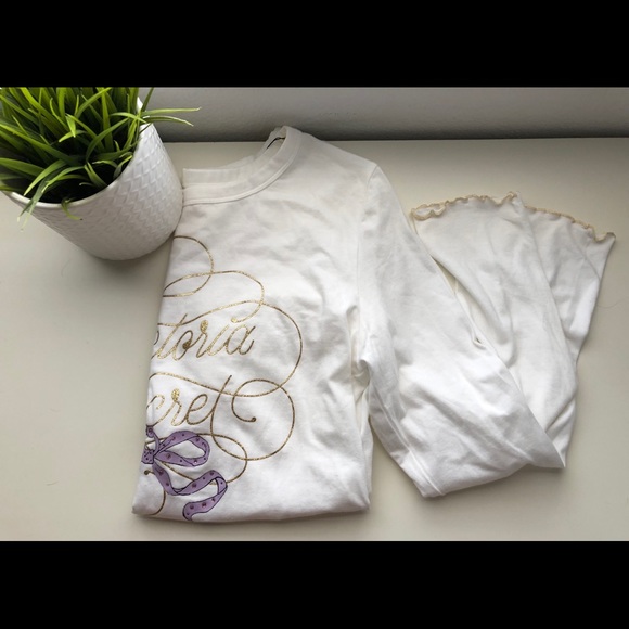 Victoria Secret White Long Sleeve Pajama with Bow - Picture 4 of 4